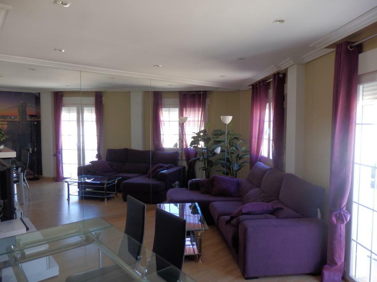 Luxurious Apartment เกว็งกา ภายนอก รูปภาพ